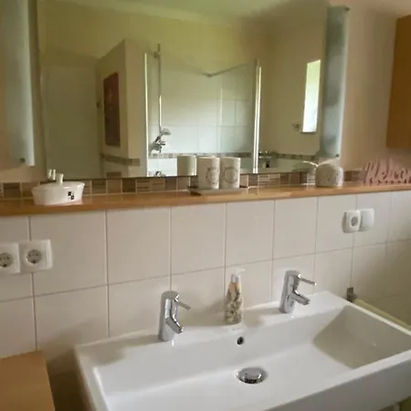 Homestay szállás Connys *